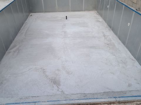 Pool panels on the base